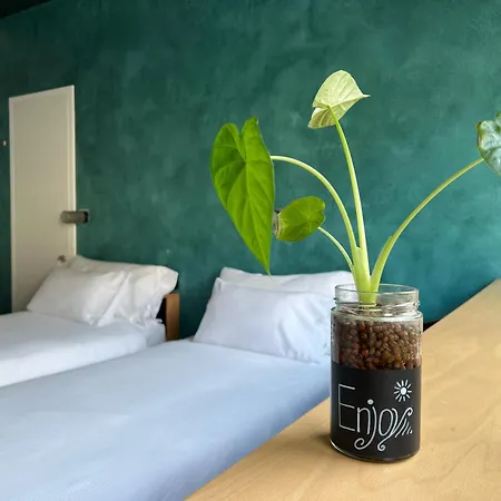 Riva & - Check-in 24hr Отель 3*
